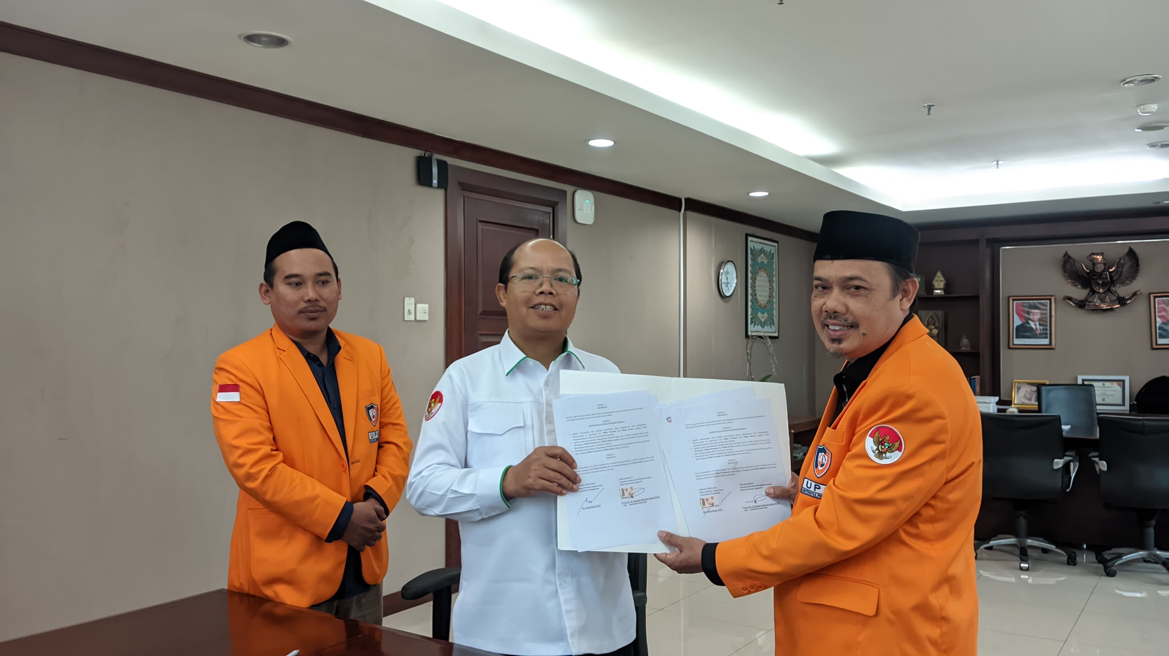 Memorandum of Agreement FAI Bersama Sekretaris Ditjen Pendidikan Islam